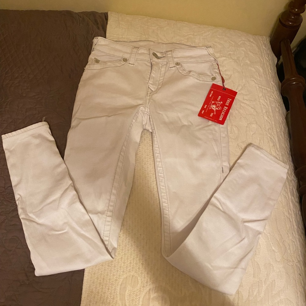 True Religion white skinny jeans, new with tags, size 25